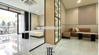 CHO THUÊ CĂN HỘ 1 PHÒNG NGỦ MỚI CÓ BAN CÔNG – GẦN CHỢ BẾN THÀNH, QUẬN