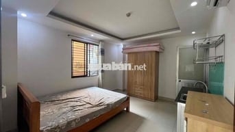 Cho thuê phòng studio cửa sổ ngay Tân Quy chỉ 4 🍠 5