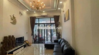 Cho thuê nhà phố hẻm xe hơi gần KCX Quận 7 ❗️