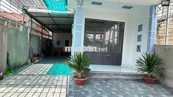 Cho thuê nhà nguyên căn chợ ngã 3 Ông Trác