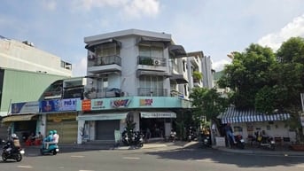 Bán Góc 2 MT Phan Thúc Duyện - Cổng Sân Bay DT 9x20 nhà 3 tầng 