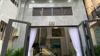 Chính chủ bán nhà 227/4 Nguyễn Trọng Tuyển, Phú Nhuận, nhà đẹp mới