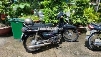 Honda Dream lùn Đen