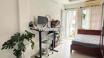 Studio Rộng full nội thất ban công thuận tiện cho gđ,sv,nđl ở