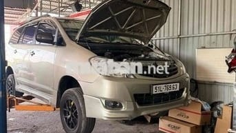 Toyota Innova 2008 full đồ chơi