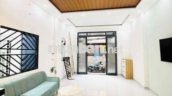 🛑Nhà mới đẹp, 3 tầng (4.3x10m), sổ đẹp, hẻm 3.5m Âu Dương Lân
