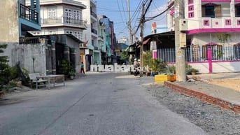 Bán Gấp Lô Đất 5x20m Shr, Đg 6m Thông 1/50m Đg Tô Ký Gần Chợ Ba Bầu.