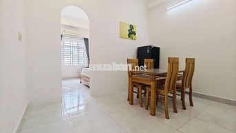 Căn Hộ Tách Bếp 40m2 Cửa Sổ Thoáng Mát Gần Sân Bay, Quận Tân Bình