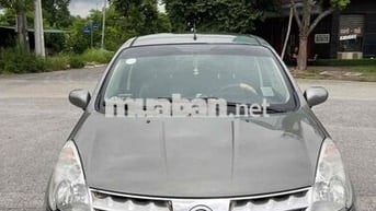 Nissan Grand Livina Xám 7 chỗ xăng