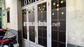 Cần bán gấp nhà để đi nước ngoài
