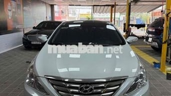 Hyundai Sonata 2010 đklđ 2011 một chủ mua mới