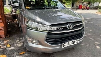 Toyota Innova E 2019 Xám