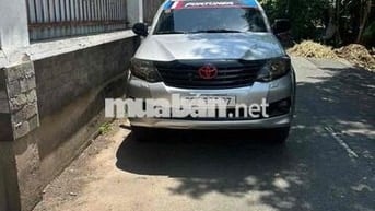 Toyota Fortuner 2013 Số sàn Bạc