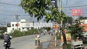 bán nhà ấp 4 xã tân bữu long an