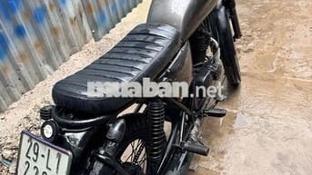 Suzuki Tracer Cafe Đen Máy đứng