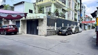 Bán nhà hẻm xe hơi Quận 11 hoa hồng 50 triệu