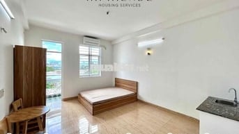 Phòng Studio Bancong Siêu Rộng Full NT, Tiện Qua Q5, ĐH Mở , Y Dược