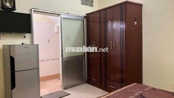 Cần cho thuê phòng hẻm 689 trần xuân soạn quận 7