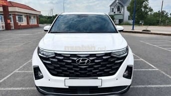 Hyundai Custin 2.0T 2023 Trắng 7 chỗ