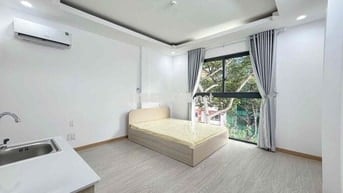 ✨siêu phẩm studio full nội thất cửa sổ lớn - sát cầu Nguyễn Tri Phương