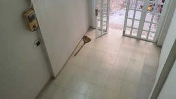 Nhà Bùi Thị Xuân – 3 tầng – 30m² – dòng tiền 25tr/th – trung tâm sầ
