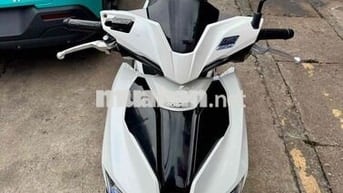 🟢🟢 AB 125 Trắng đen đký 2017 xe đẹp có trả góp