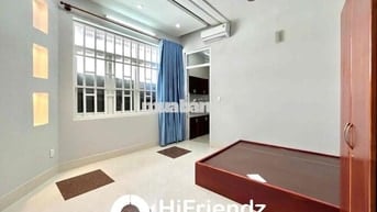 Phòng Cho Thuê Tách Bếp 1PN Mới Toanh Diện Tích Tới 45m2 - Gần UEH