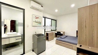 HOT! STUDIO BAN CÔNG GIẶT RIÊNG NGAY CÔNG VIÊN HOÀNG VĂN THỤ