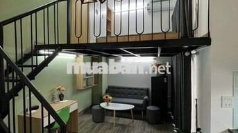 Cho Thuê Phòng Gác 35m2 - Ở Được 4 Bạn - Gần Ngã Tư Hàng Xanh - UEF