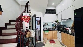 BÁN NHÀ LÁNG HẠ ĐỐNG ĐA - VUÔNG VỨC - TRUNG TÂM HÀ NỘI