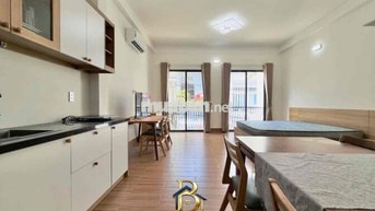 CHO THUÊ - STUDIO 50m2 BAN CÔNG - NGAY KHU VỰC TRUNG TÂM SẦM UẤT