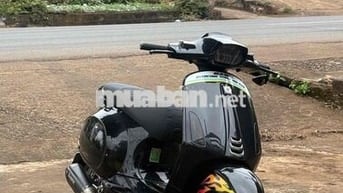 Piaggio Vespa Sprint 2022 Đen