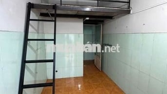 Cần Bán cực gấp Mặt phố Vip Bùi Văn Ba, Quận 7-180m2, mt 10m