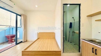 STUDIO BAN CÔNG GIÁ RẺ NGAY AEON TÂN PHÚ