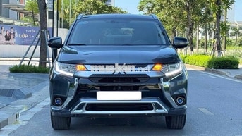Mitsubishi Outlander CVT 2023 xe 7 chỗ cực chất