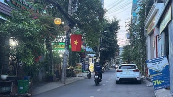 Nhà đẹp 3lầu hẻm 5m Trần Bá Giao ngang 6m 120m2 9PN Khoán 30tr 13.8 tỷ