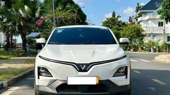 VF6 PLUS 25 - FREE SẠC KGH - MUA PIN