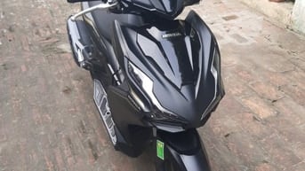Cần bán xe AB 125CC đặc biệt,màu đen mờ 2021.