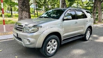 Toyota Fortuner 2010 Xăng Tự động
