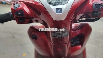 Honda Lead màu Đỏ