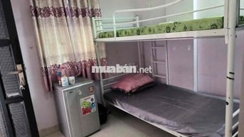 Trung Tâm Q3 đi Bộ Ra Q1 Rất Gần Nếu Các Bạn SV Thuê Tại Vị Trí này Có