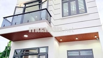 NHÀ MỚI XÂY TẶNG NỘI THẤT NGANG 6 NHỈNH 5,5T