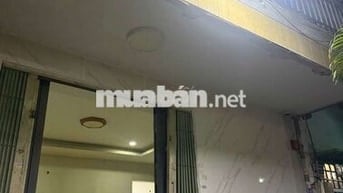 Cho thuê nhà lạc long quân Quận 11- giá 6tr
