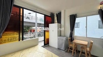 🏡Cho thuê phòng 4,xx ban công không chung chủ ngay Ba Tháng Hai Q10