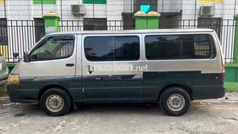 Toyota Hiace 2004 Xám Kim loại