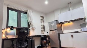 CCMN khép kín 28m2 full đồ nội thất rất thoáng 2 cửa sổ, ban công