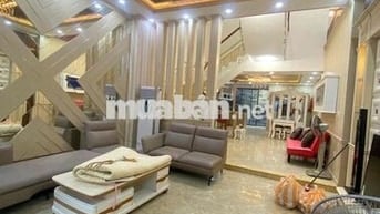 Nhà đẹp hoà xuân , có 3pn , nội thất cao cấp
