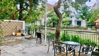 Cho thuê biệt thự đường Hoa Sữa khu Vinhomes Riverside