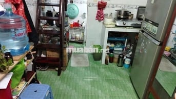 Cần nữ ở ghép, gần Đại học Công Nghiệp Gò Vấp