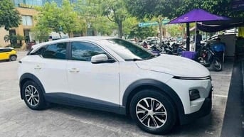 Vinfast VF6 eco 2024 biển trắng, xe gia đình